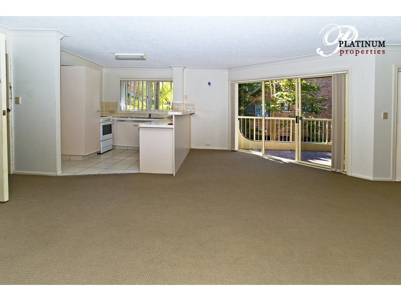 3/12 Madang Crescent, Runaway Bay QLD 4216