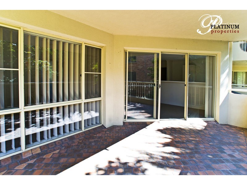 3/12 Madang Crescent, Runaway Bay QLD 4216