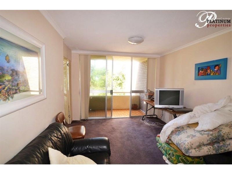 9/17 Laycock Street, Surfers Paradise QLD 4217