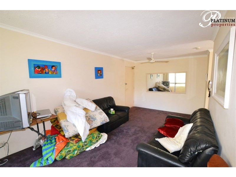 9/17 Laycock Street, Surfers Paradise QLD 4217