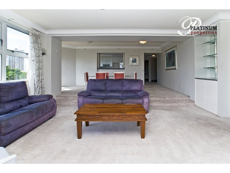 17/12 Commodore Drive, Surfers Paradise QLD 4217