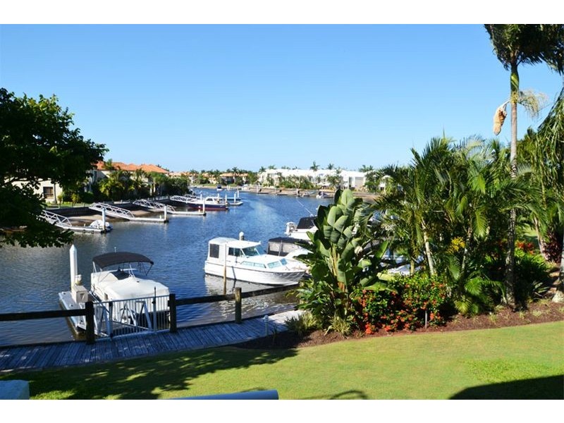 9/75 Morala Avenue, Runaway Bay QLD 4216