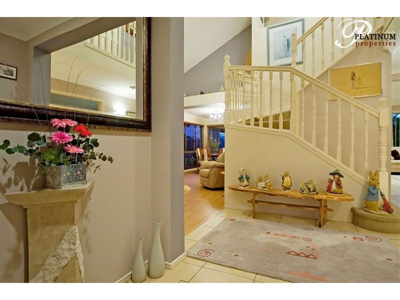 9 Bellwood Place, Molendinar QLD 4214