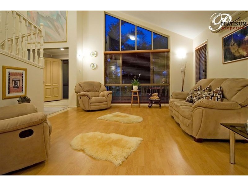 9 Bellwood Place, Molendinar QLD 4214