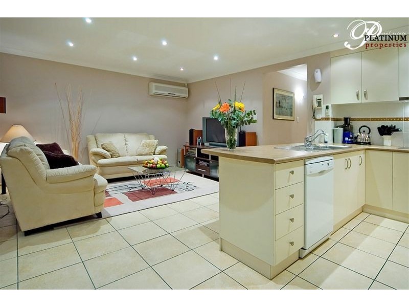 9 Bellwood Place, Molendinar QLD 4214