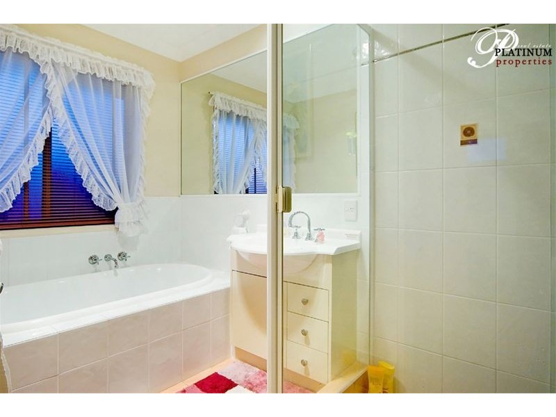 9 Bellwood Place, Molendinar QLD 4214