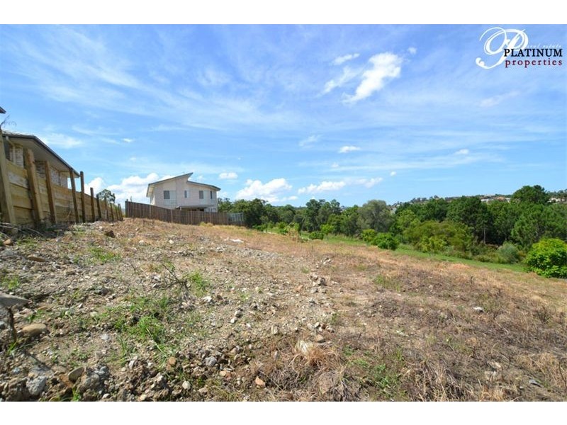 1 Carmen Court, Oxenford QLD 4210