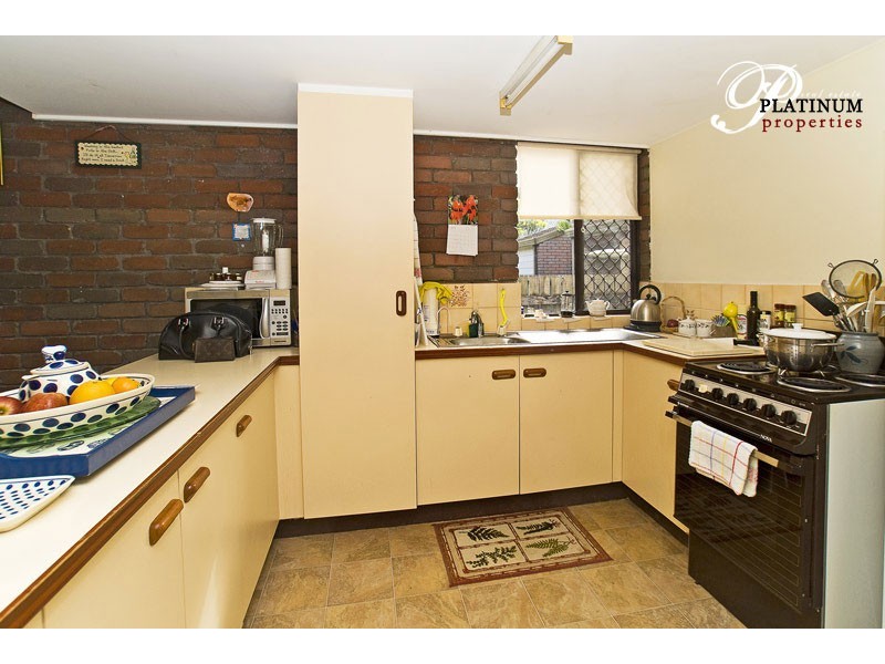Labrador QLD 4215