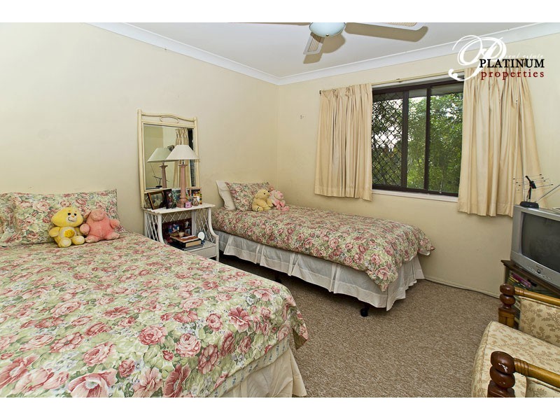 Labrador QLD 4215