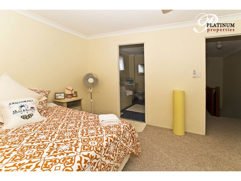 Labrador QLD 4215