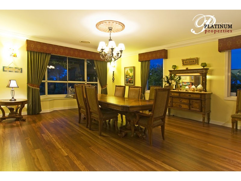 32 River Cove Place, Helensvale QLD 4212