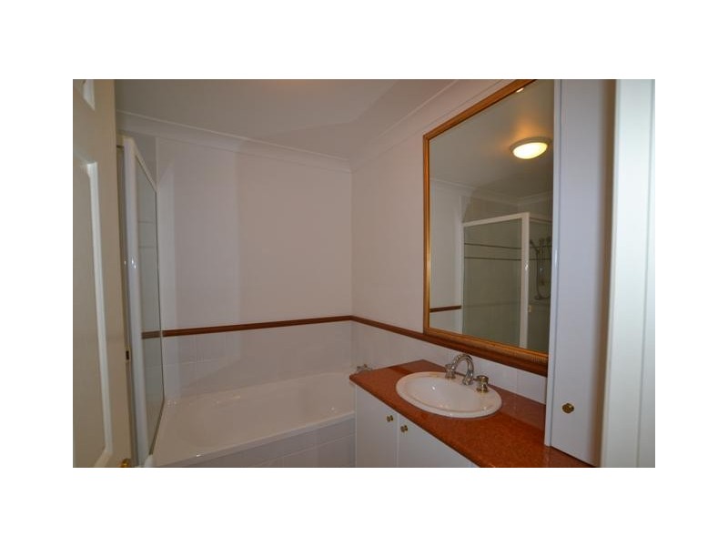 2005/100 Cotlew St, Southport QLD 4215