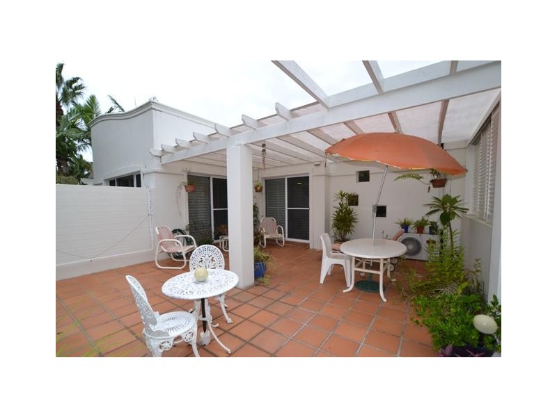 2005/100 Cotlew St, Southport QLD 4215