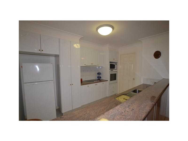 2005/100 Cotlew St, Southport QLD 4215