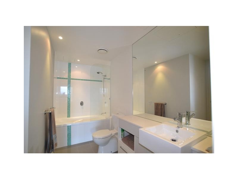 705/430 Marine Parade, Biggera Waters QLD 4216