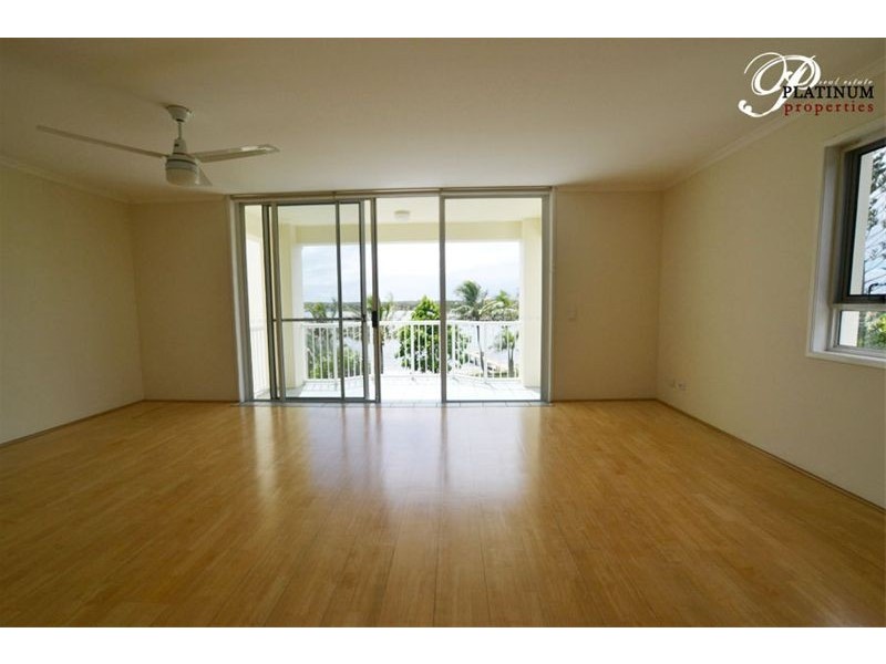 11/1 Poinsettia Ave, Hollywell QLD 4216