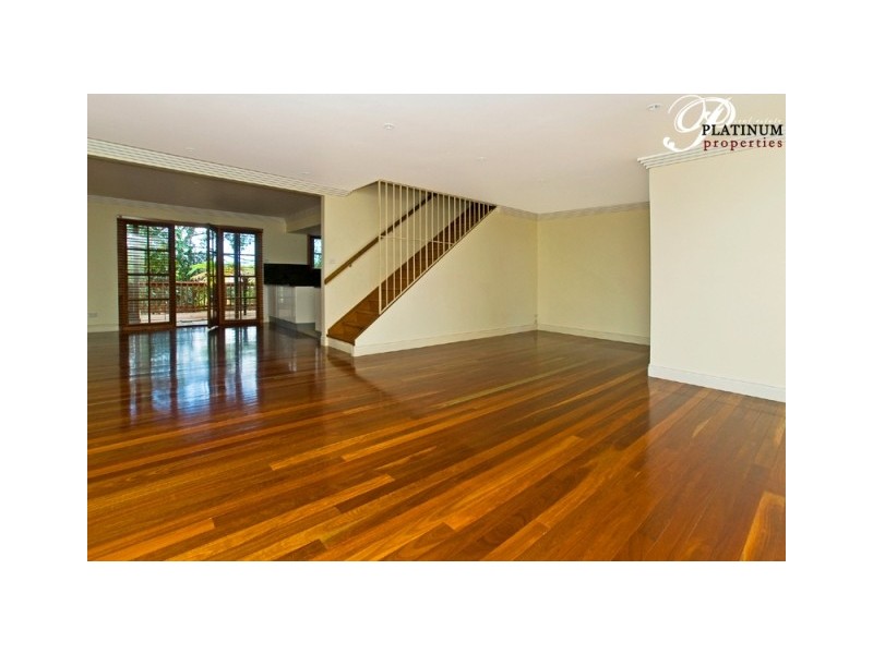 471A Pine Ridge Road, Runaway Bay QLD 4216