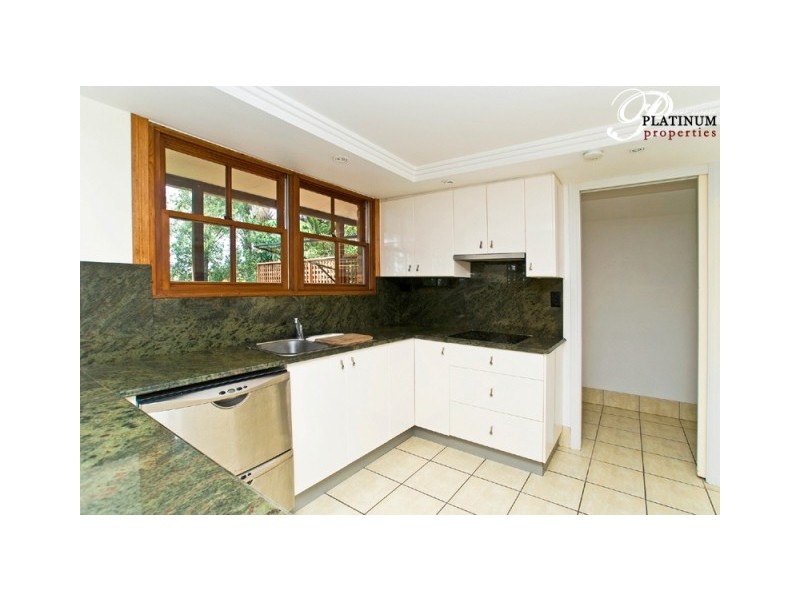 471A Pine Ridge Road, Runaway Bay QLD 4216