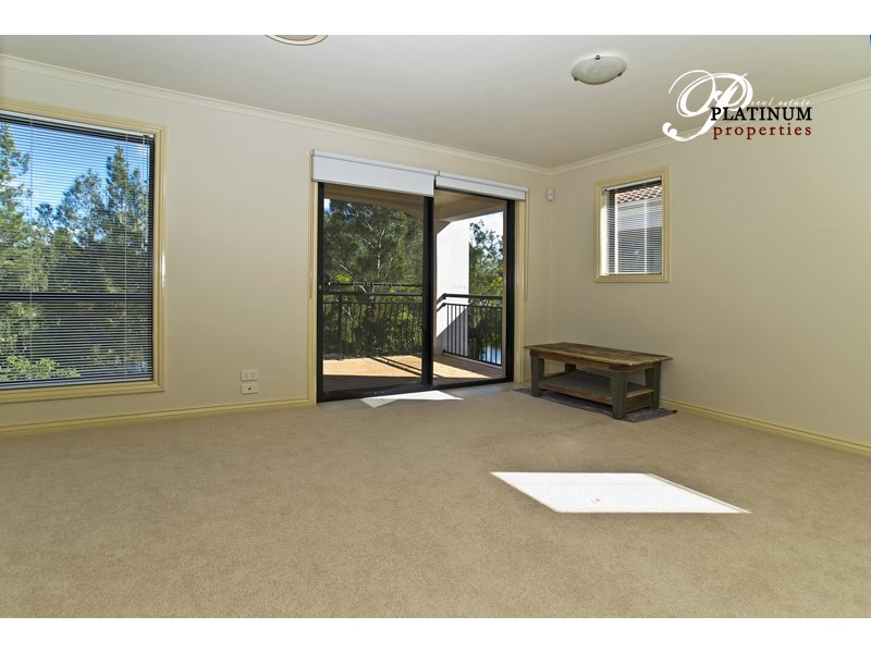 8869 Magnolia Drive East, Hope Island QLD 4212