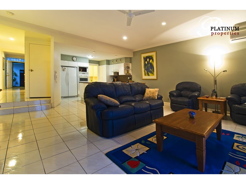 37/3 Lee Road, Runaway Bay QLD 4216