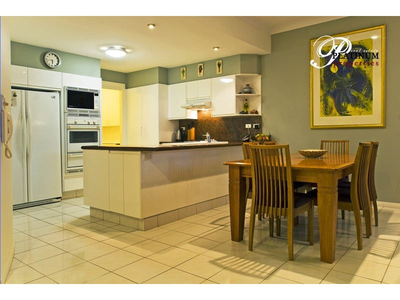 37/3 Lee Road, Runaway Bay QLD 4216