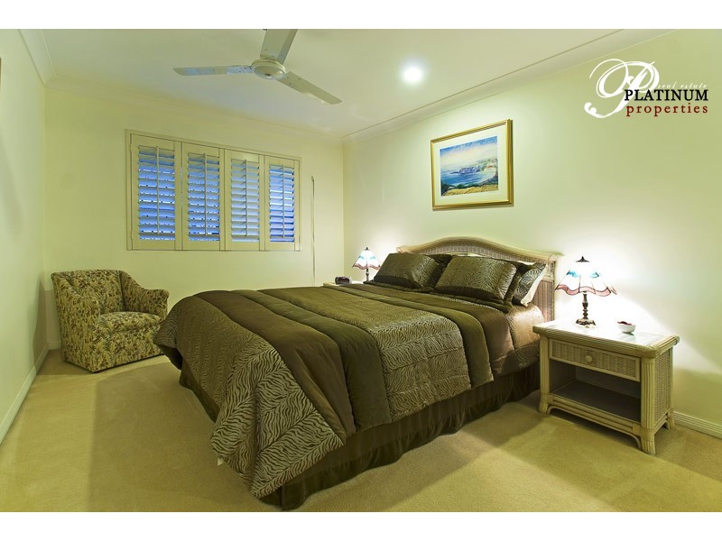 37/3 Lee Road, Runaway Bay QLD 4216