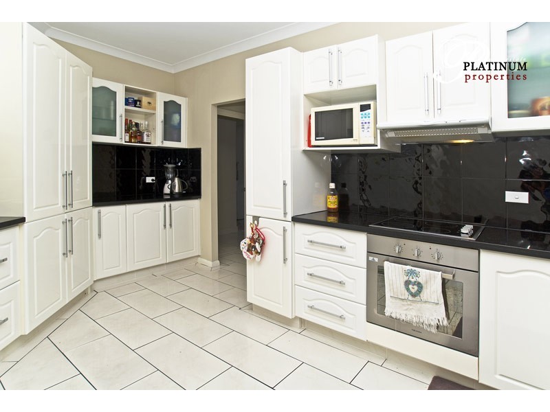 1/1 Patricia Court, Nerang QLD 4211