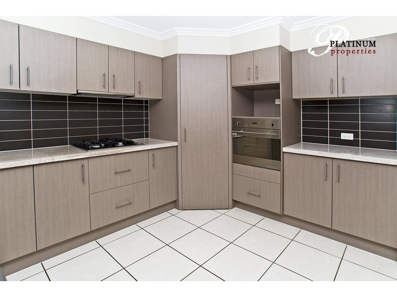 15 Slipstream Road, Coomera Waters QLD 4209