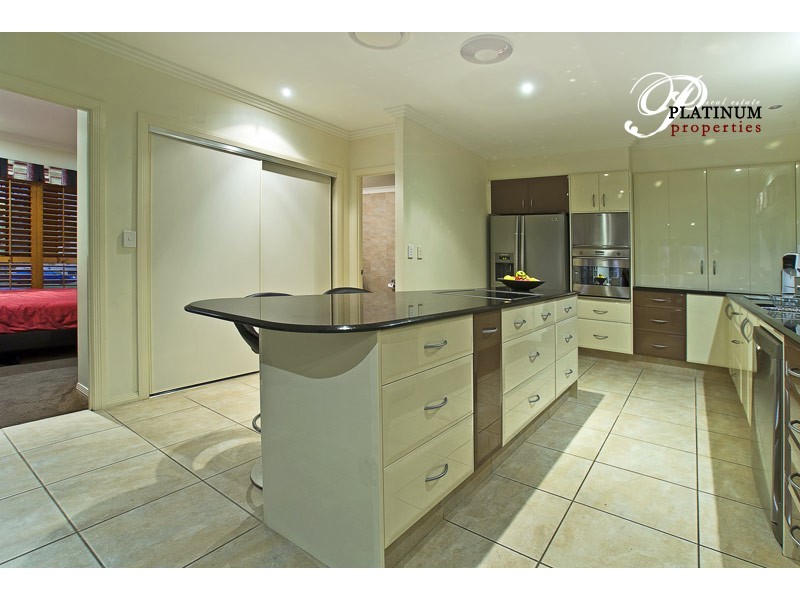 1/1 Oleander Avenue, Biggera Waters QLD 4216