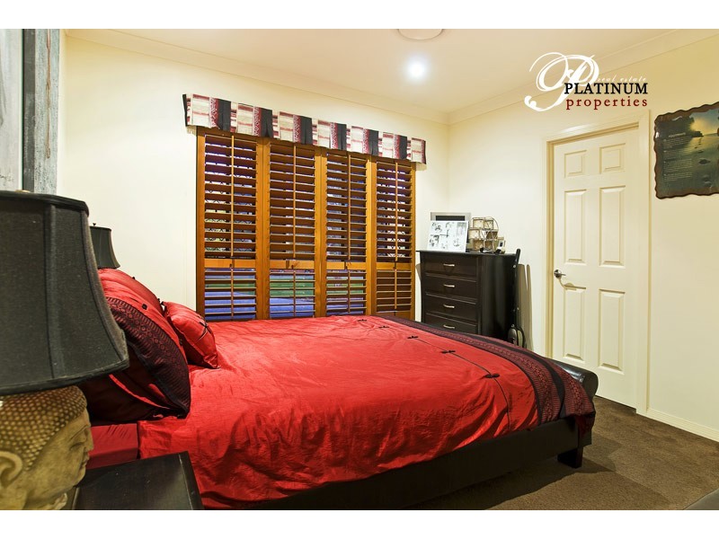 1/1 Oleander Avenue, Biggera Waters QLD 4216