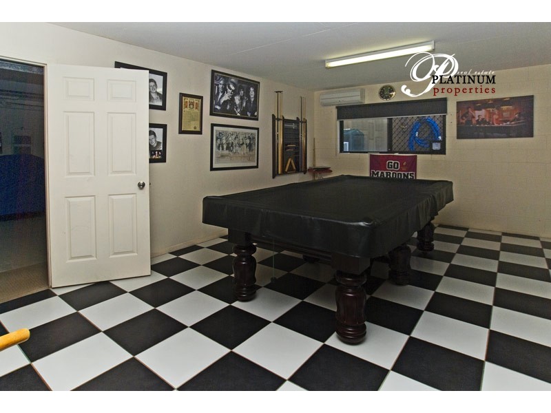 1/1 Oleander Avenue, Biggera Waters QLD 4216