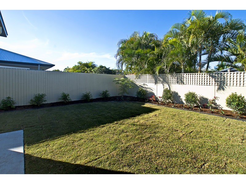 52 Rhodium Crescent, Hope Island QLD 4212