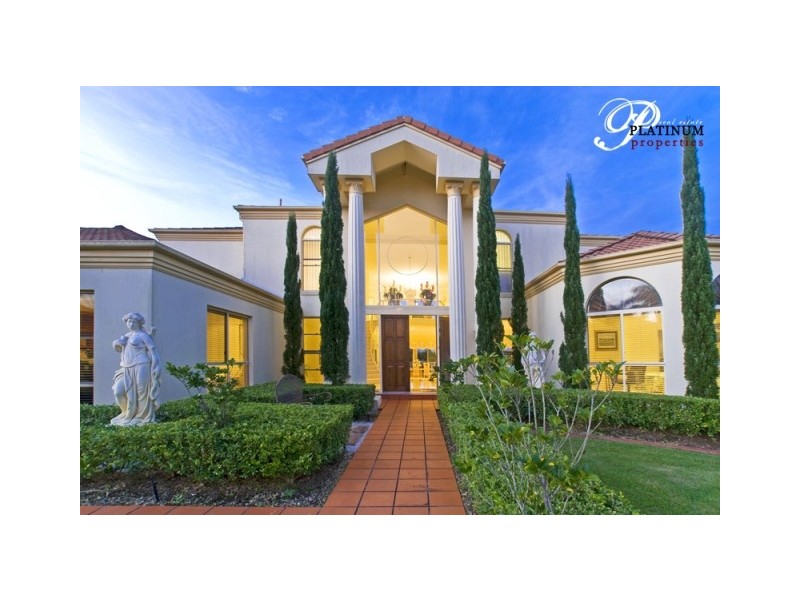 1137 Rosebank Way, Hope Island QLD 4212