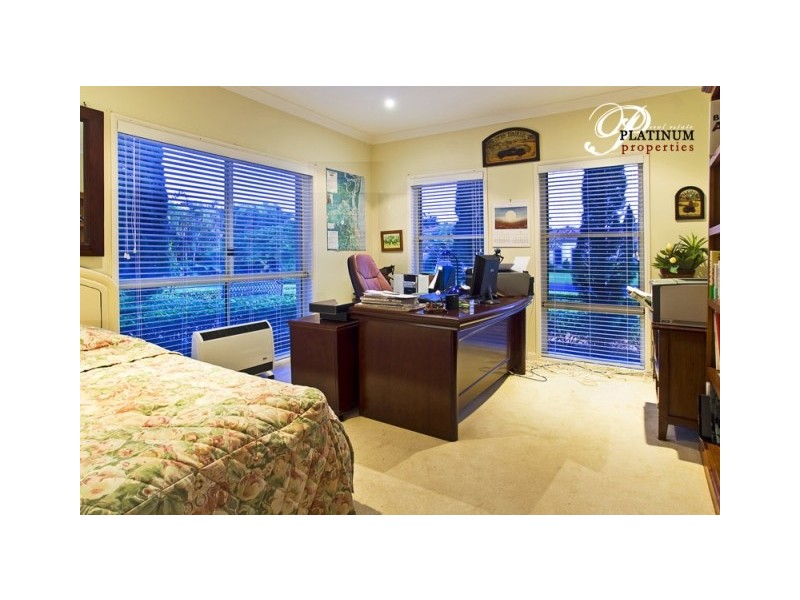 1137 Rosebank Way, Hope Island QLD 4212