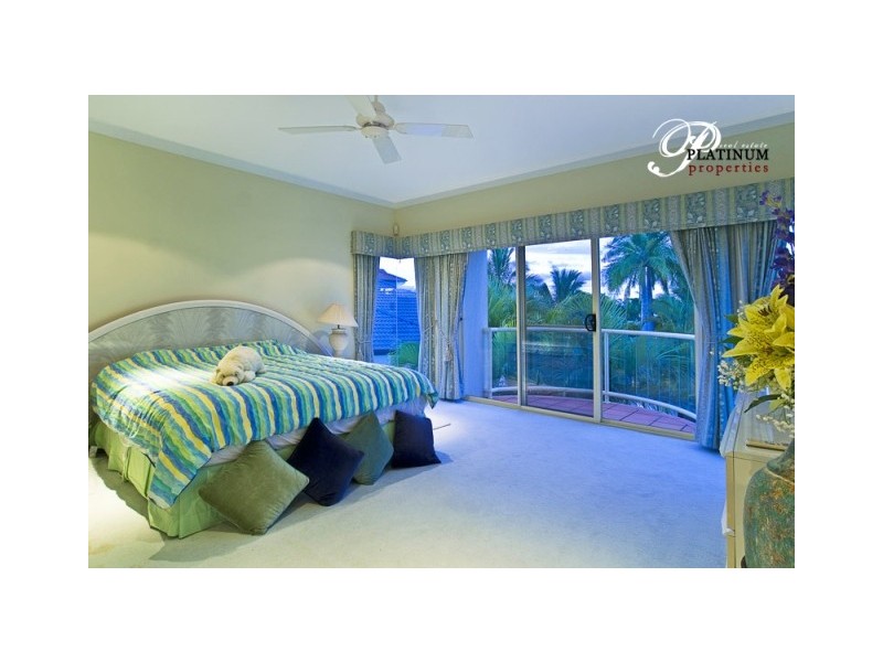 1137 Rosebank Way, Hope Island QLD 4212