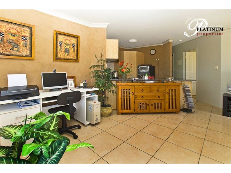 15/89 Bayview Street, Runaway Bay QLD 4216