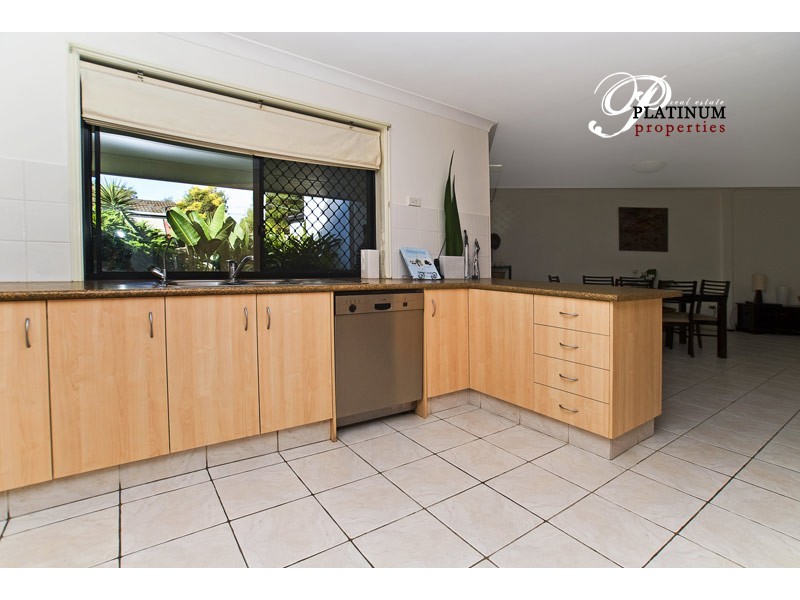 1/1 Marybeth Crescent, Molendinar QLD 4214