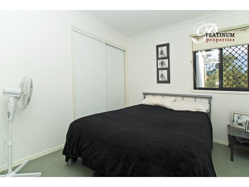 1/1 Marybeth Crescent, Molendinar QLD 4214