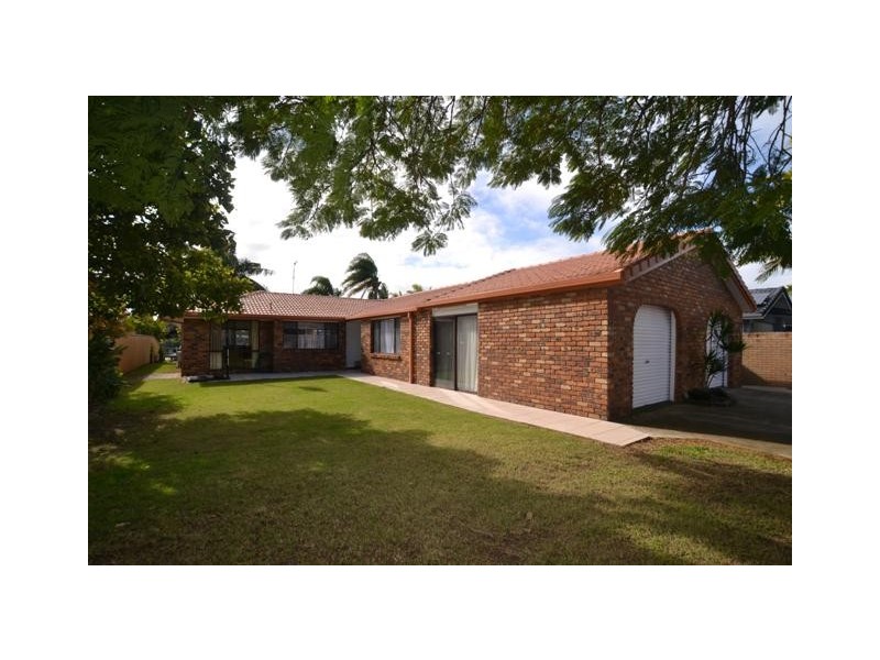 17 Oxley Drive, Paradise Point QLD 4216