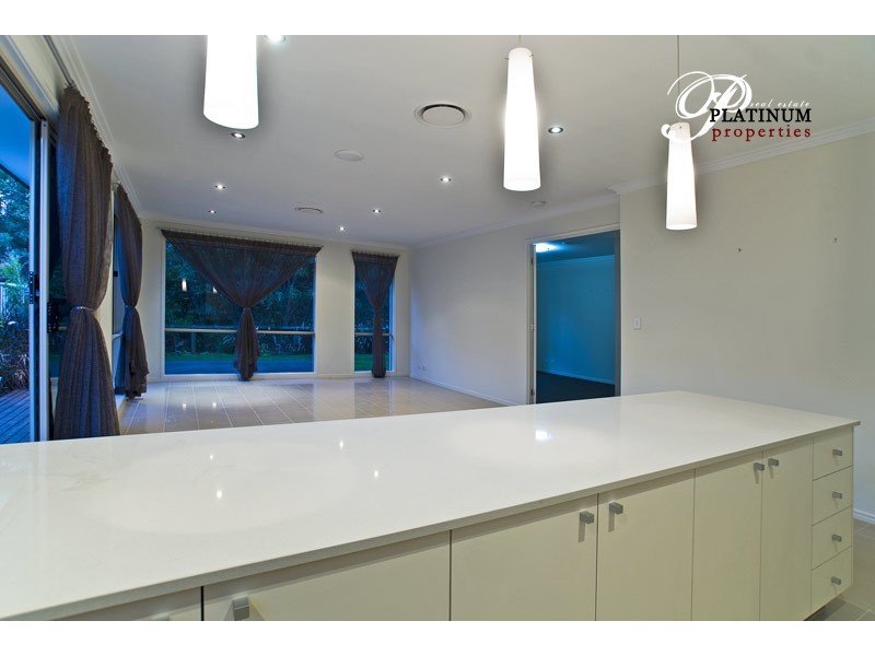 10 Hans Street, Upper Coomera QLD 4209