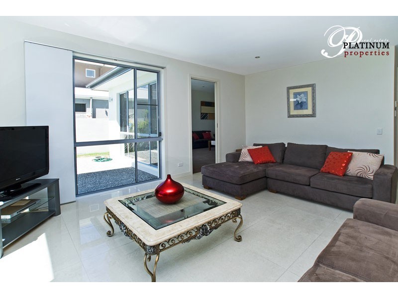 7 Palladium Boulevard, Hope Island QLD 4212