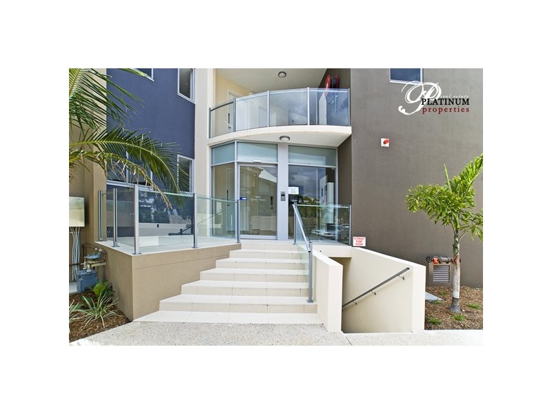 1 Town Centre Residential, Carrara QLD 4211