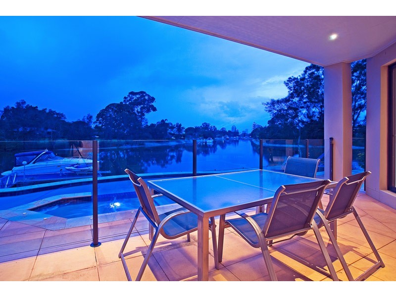 63 Bermuda Street, Broadbeach Waters QLD 4218