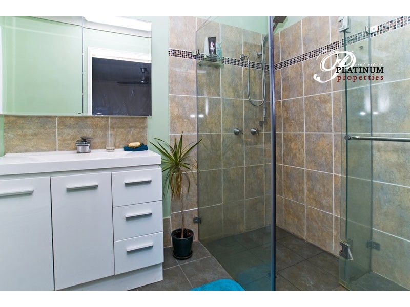 4/423 Oxley Drive, Runaway Bay QLD 4216