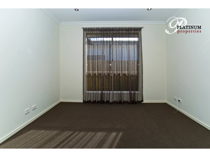 10 Hans Street, Upper Coomera QLD 4209