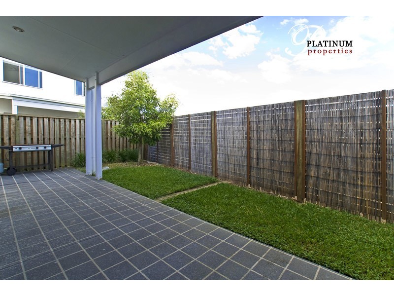 3 Valencia Boulevard, Burleigh Waters QLD 4220