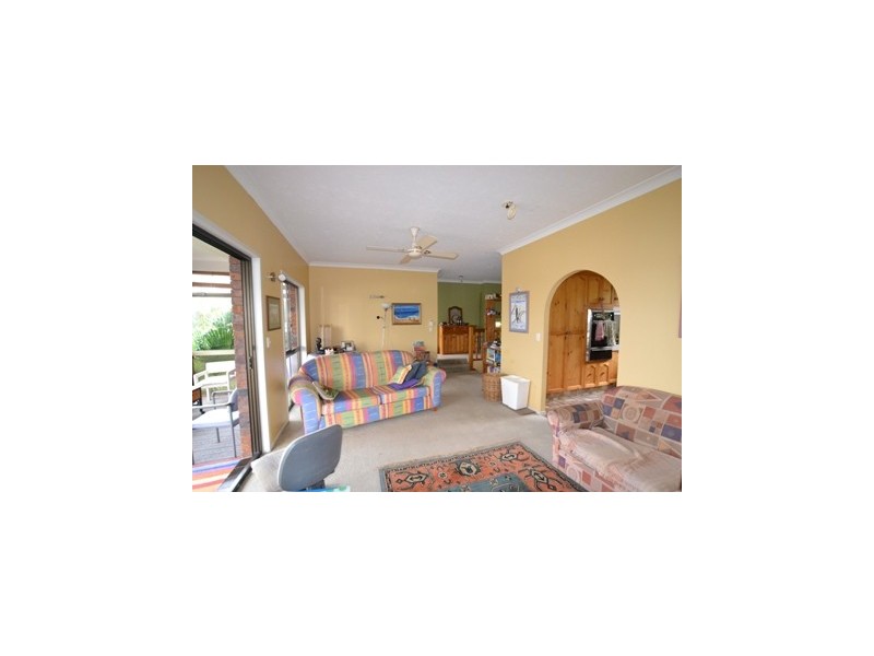 14 Ray Street, Runaway Bay QLD 4216