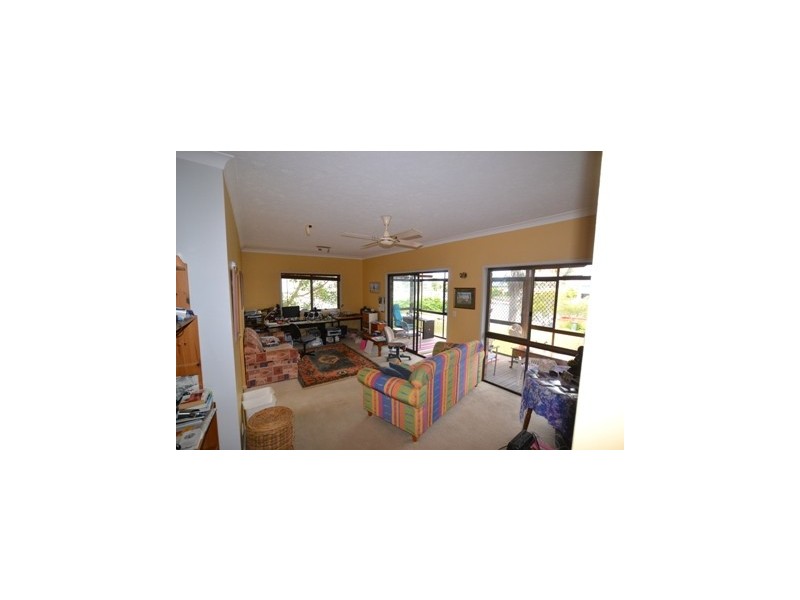 14 Ray Street, Runaway Bay QLD 4216