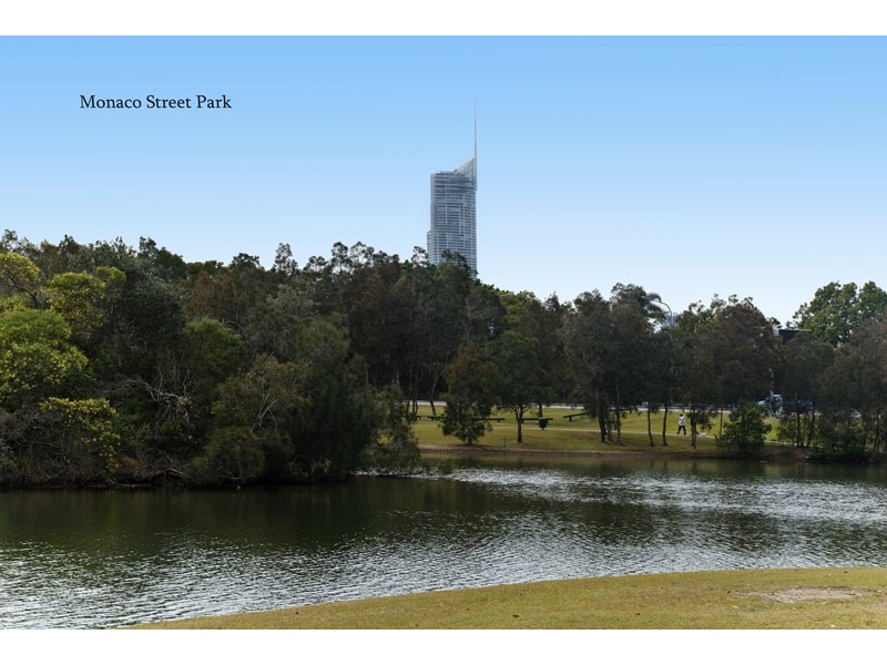 Broadbeach Waters QLD 4218