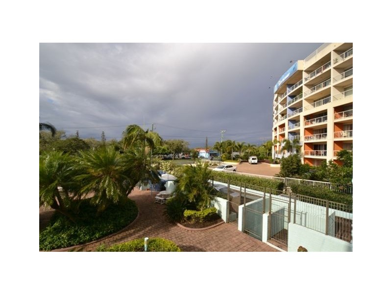 1B/114 Marine Parade, Southport QLD 4215
